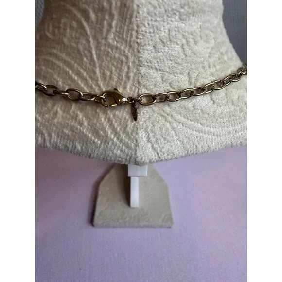 Avon Necklace Purple Glass Teardrop Bib Brass Tone 18 In Women Statement Jewelry - Picture 5 of 10